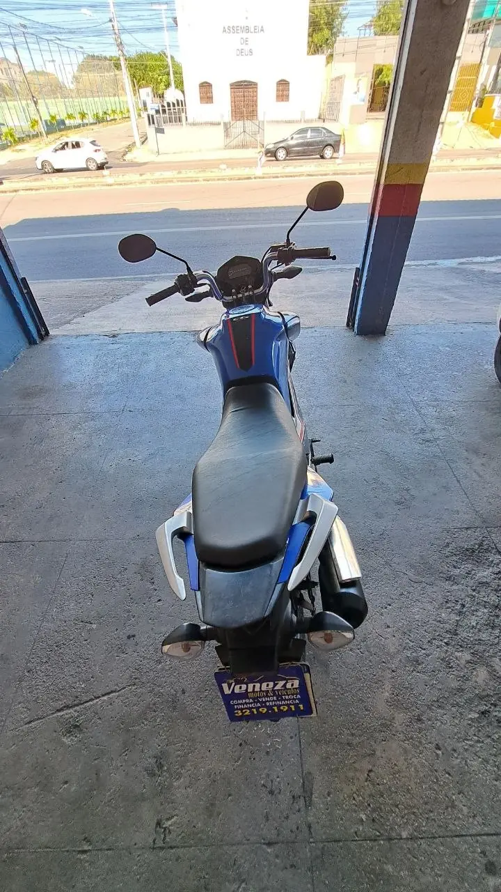 HONDA CG 160 TITAN POR CIMA